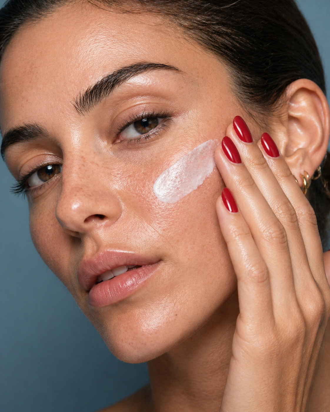 How to Fade Dark Spots: What Actually Works on Hyperpigmentation
